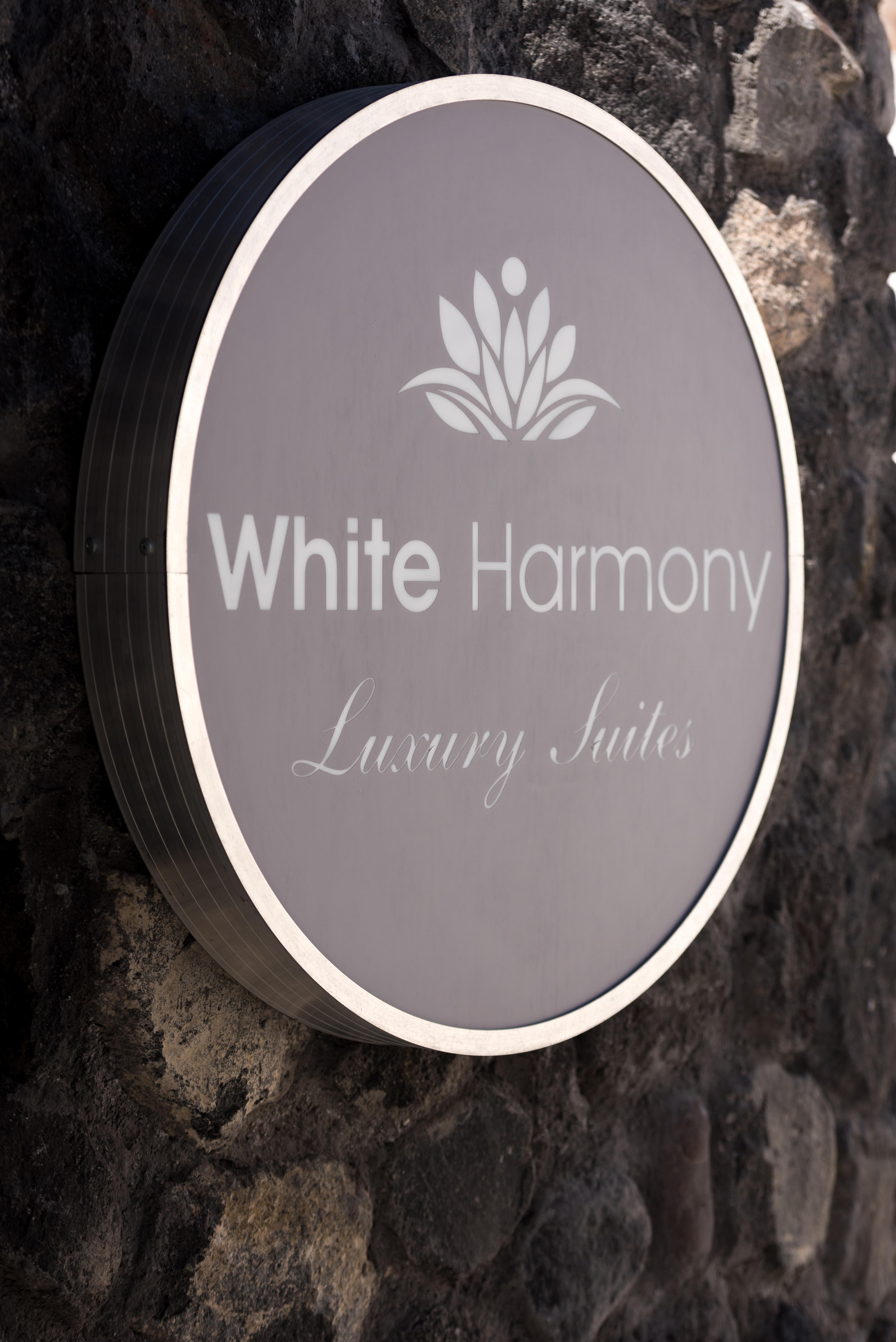 מגלוחורי White Harmony Suites מראה חיצוני תמונה